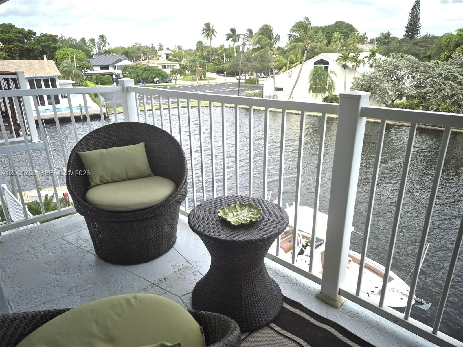 535 Hendricks Isle Apt 306 photo 18