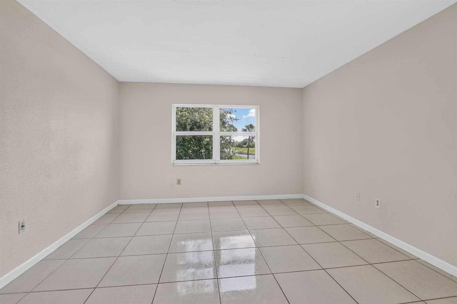 9826 Marina Boulevard 1029 photo 23