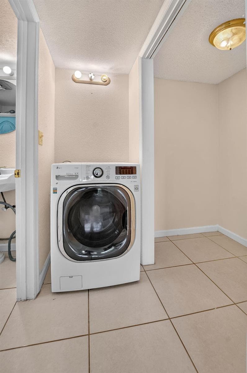 9826 Marina Boulevard 1029 photo 22