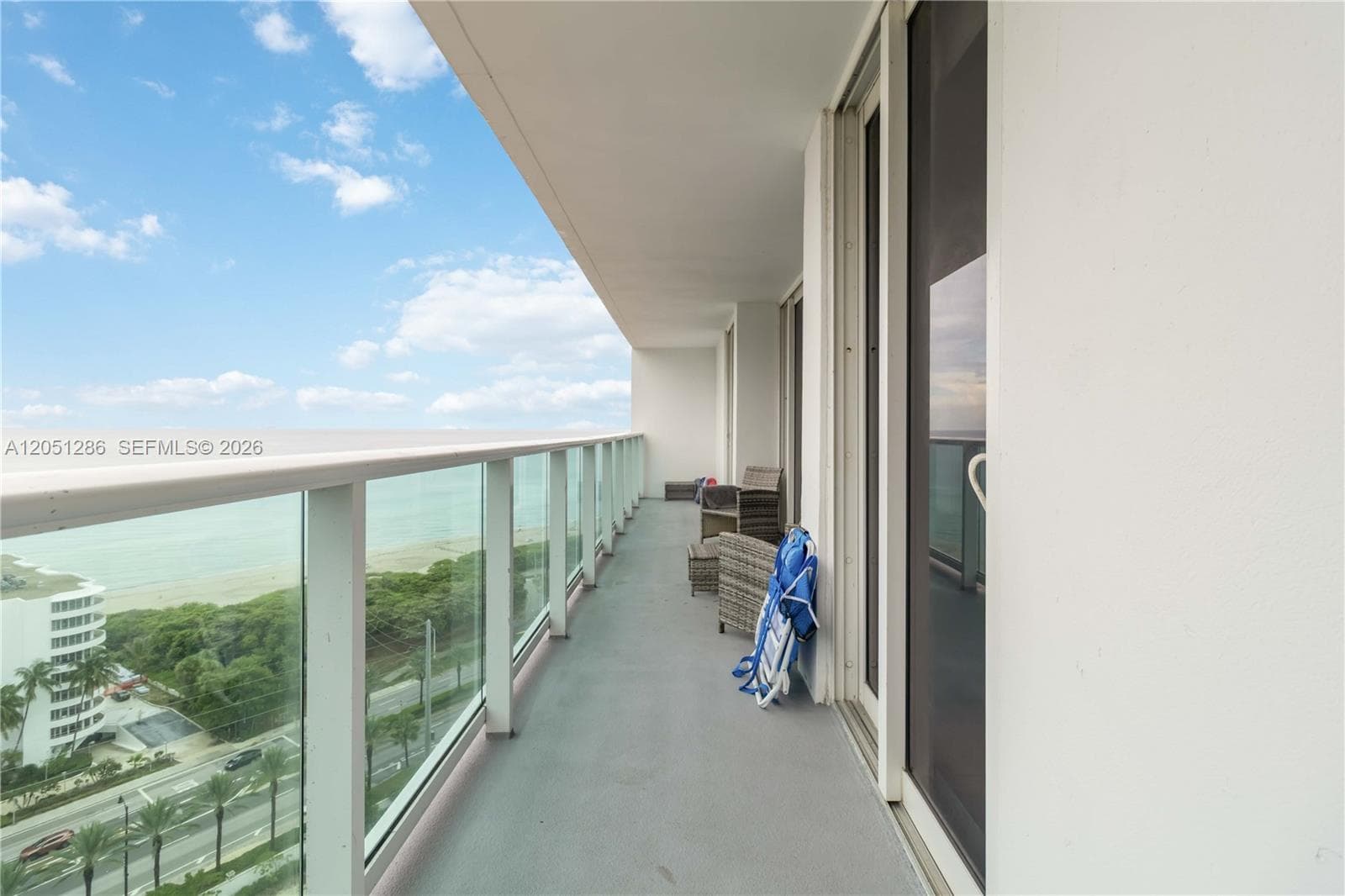 100 Bayview Dr 2014 photo 3