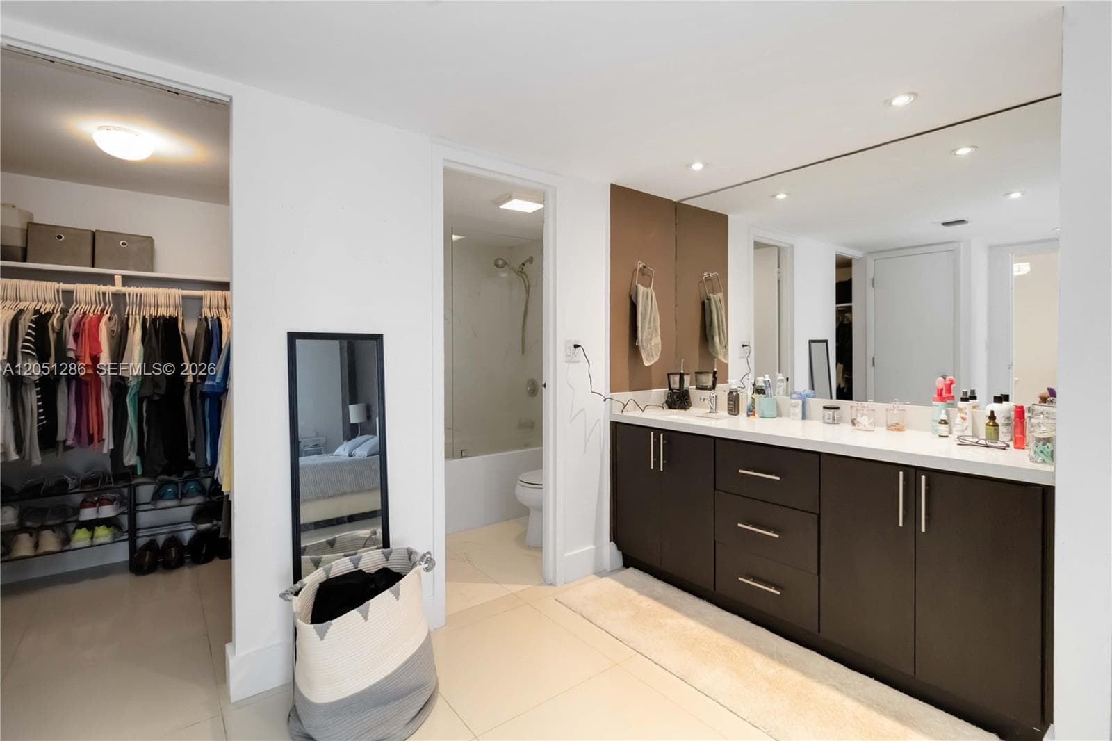100 Bayview Dr 2014 photo 20