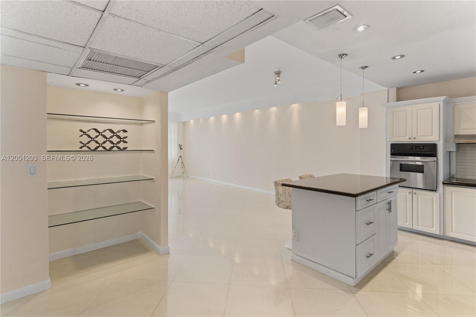 19390 Collins Ave PH-17 photo 4
