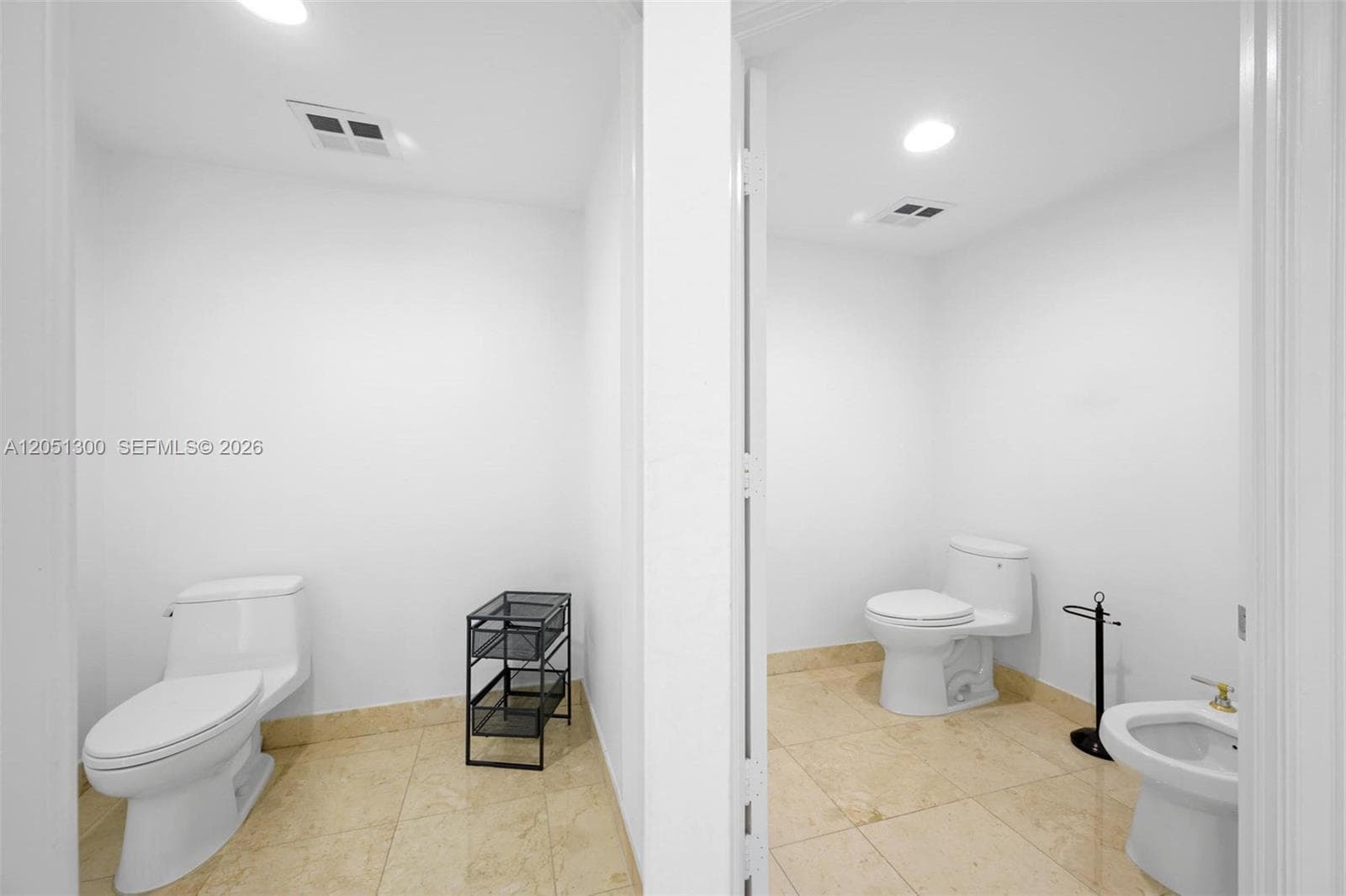 20201 E Country Club Dr 1502 photo 14