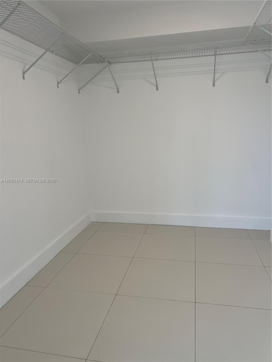 9261 E Bay Harbor Dr 604 photo 9