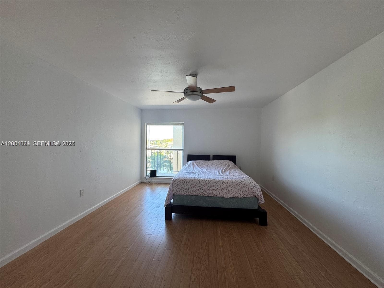 2600 NE 135th St 4J-A photo 13