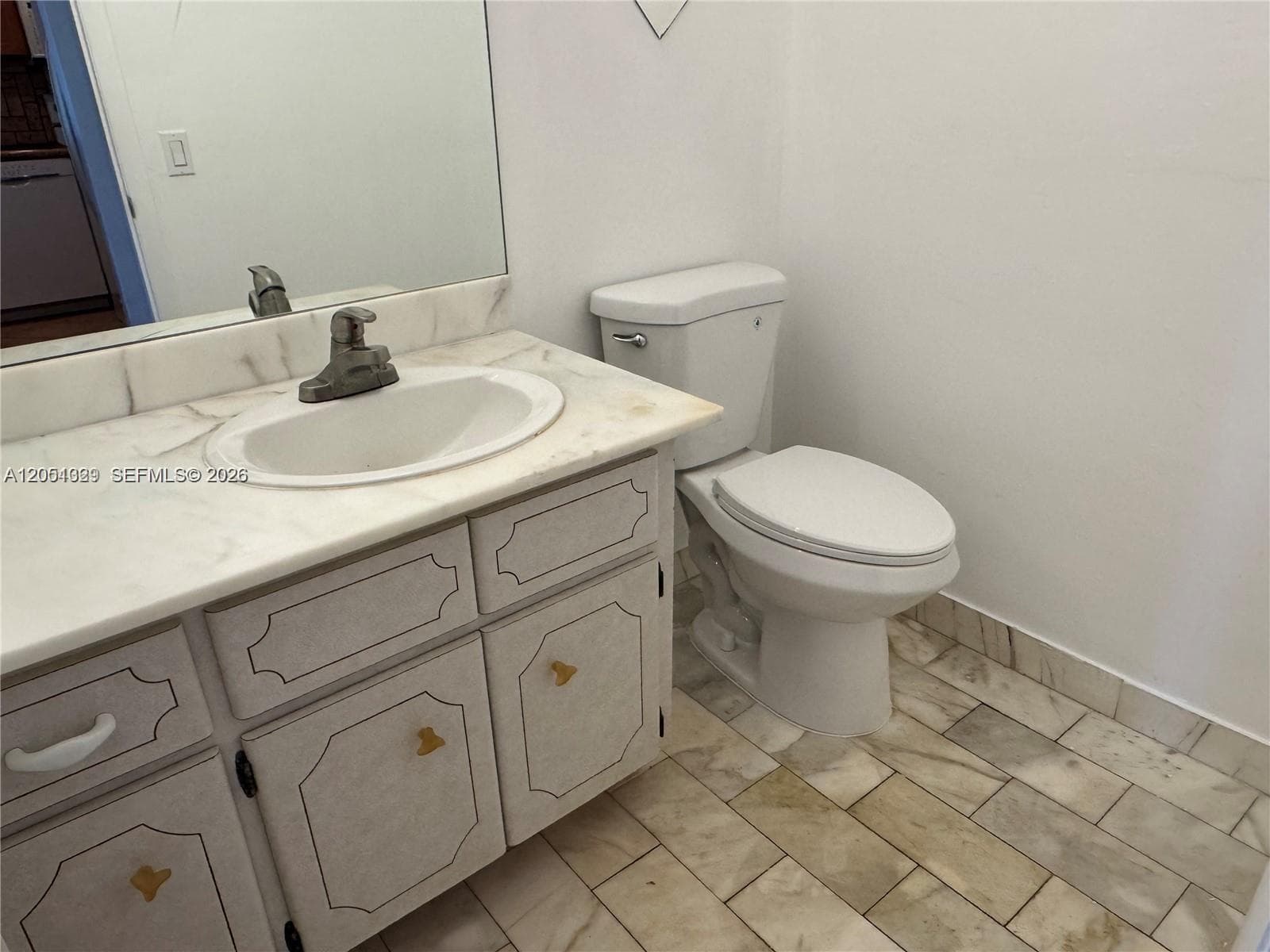 2600 NE 135th St 4J-A photo 18
