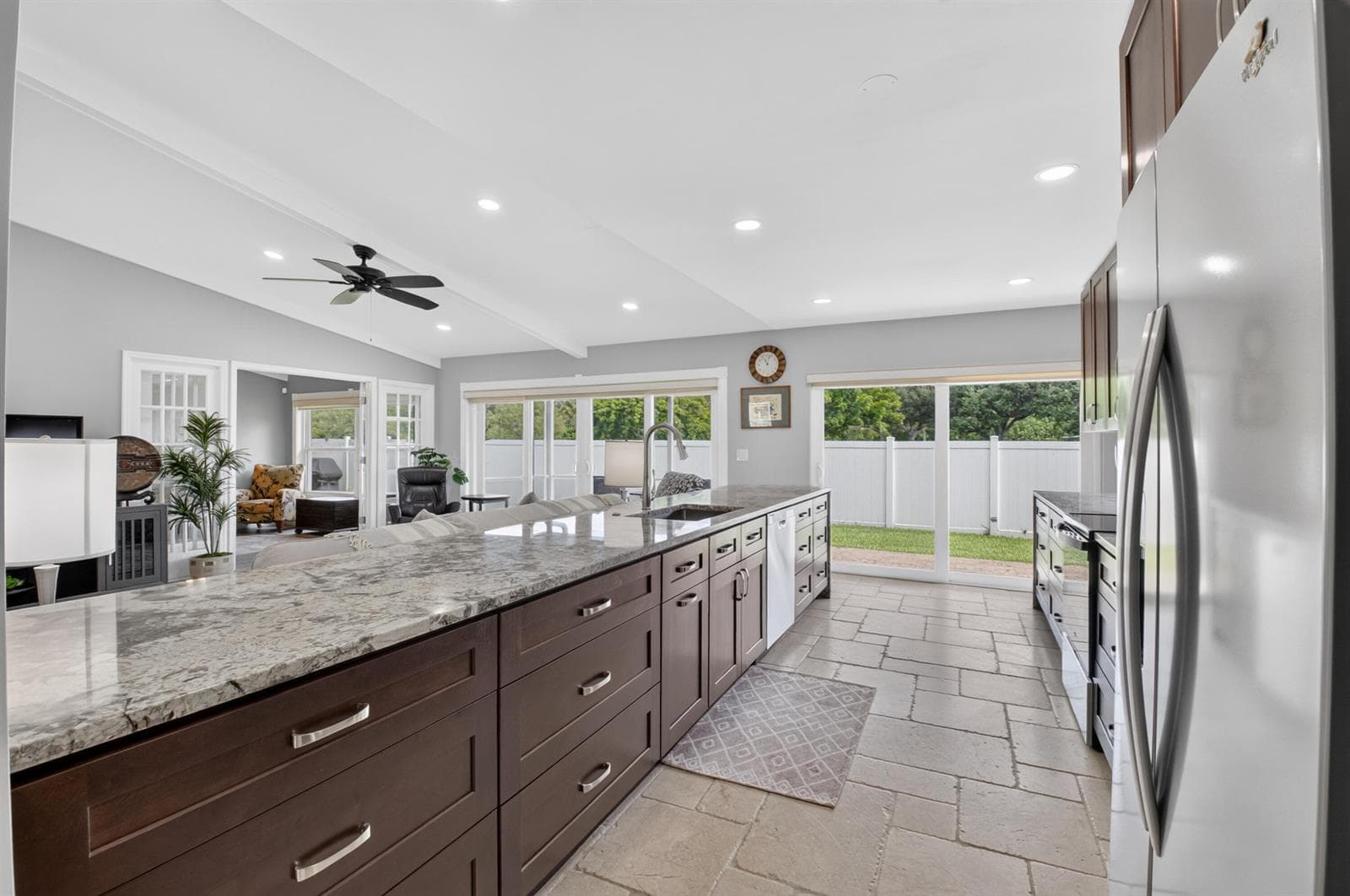 22018 Colony Drive photo 6