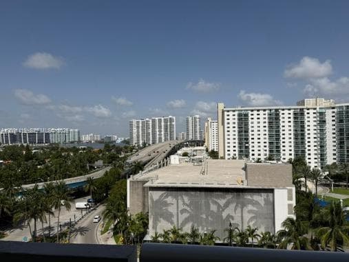 19201 Collins Ave 837 photo 1