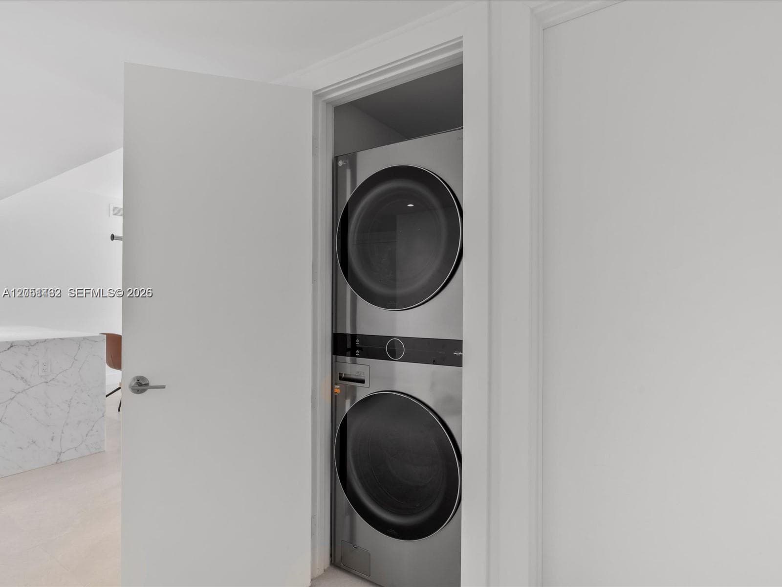 495 Brickell Ave 2305 photo 18