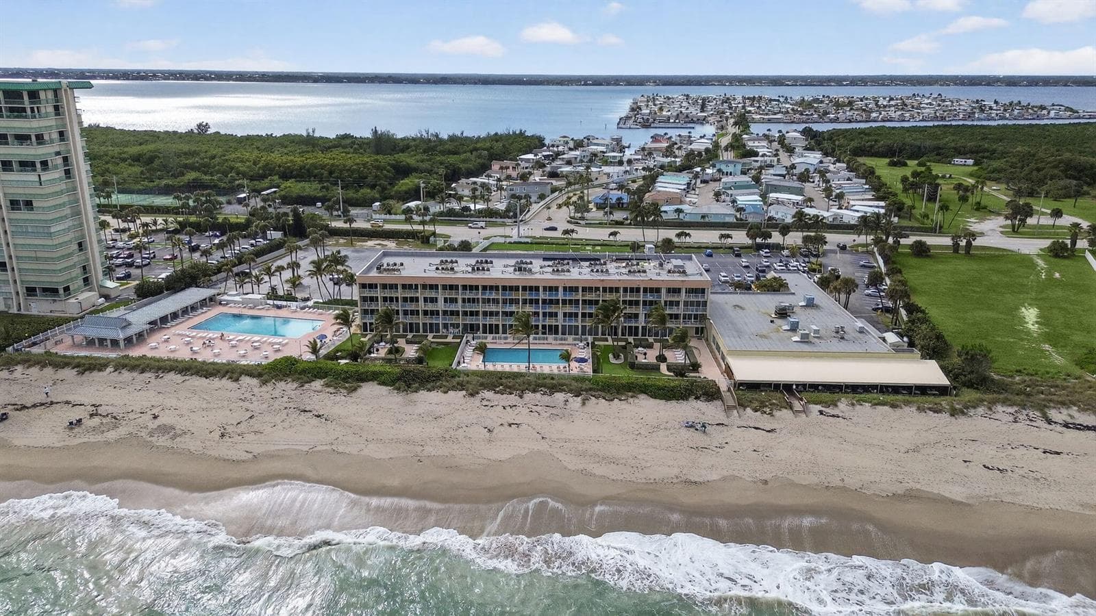 9800 S Ocean Drive 316 photo 1
