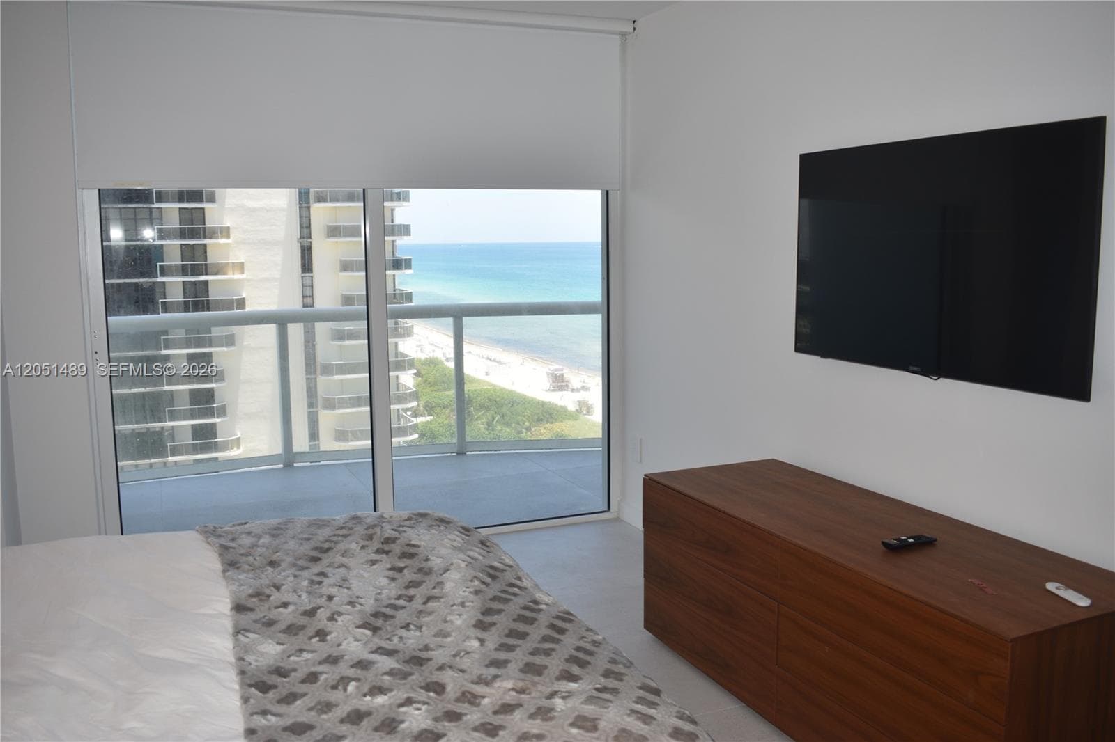 6365 Collins Ave 1211 photo 9