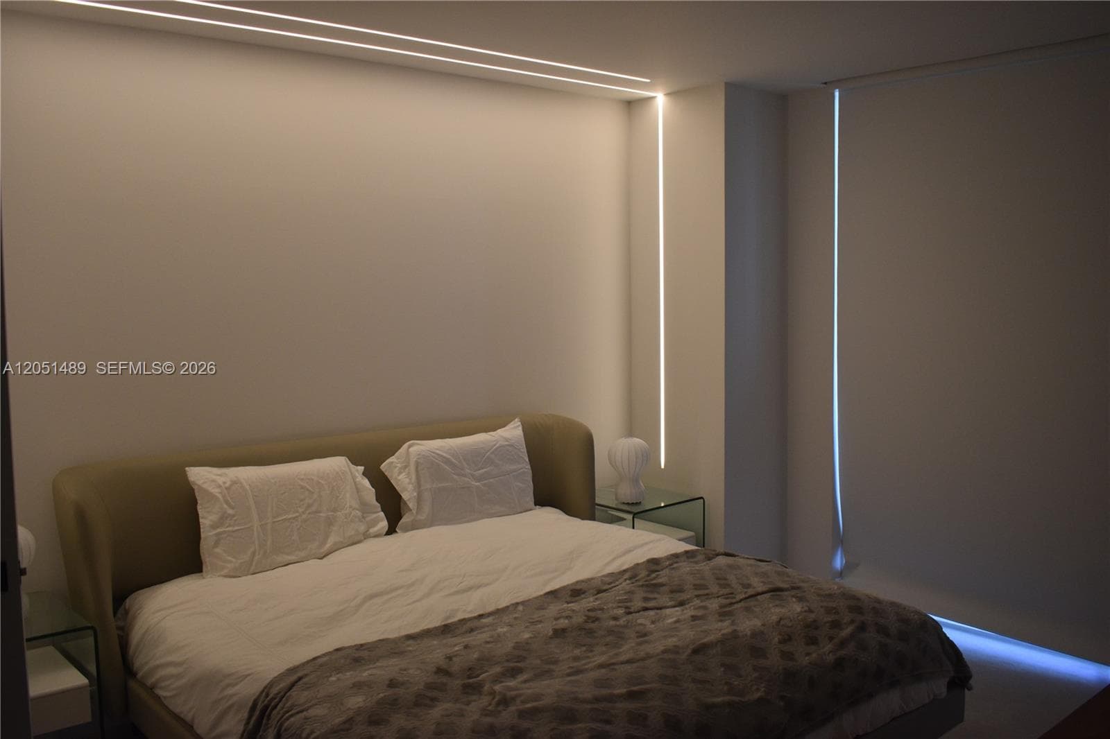 6365 Collins Ave 1211 photo 8