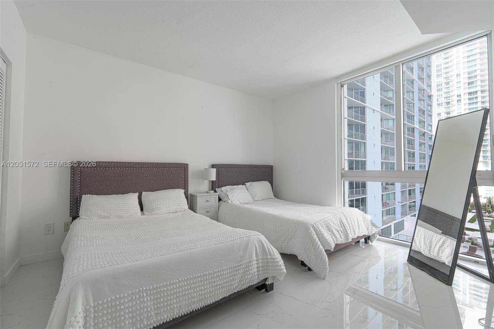335 S Biscayne Blvd 1600 photo 14