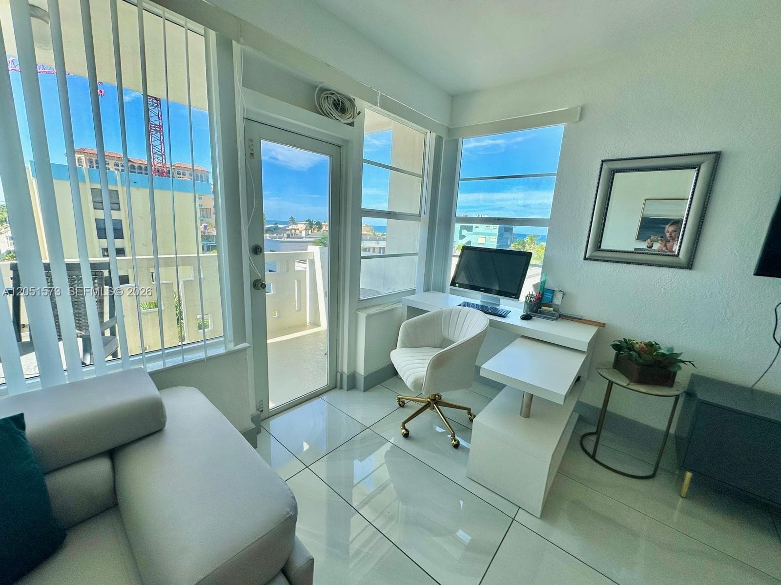 3111 N Ocean Dr 401 photo 16