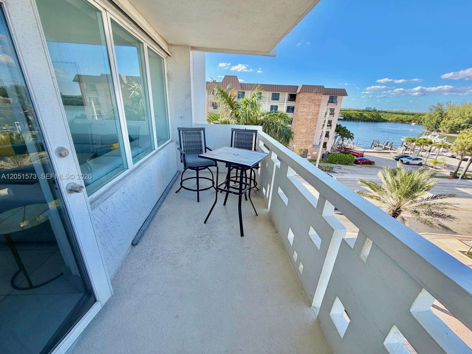 3111 N Ocean Dr 401 photo 12