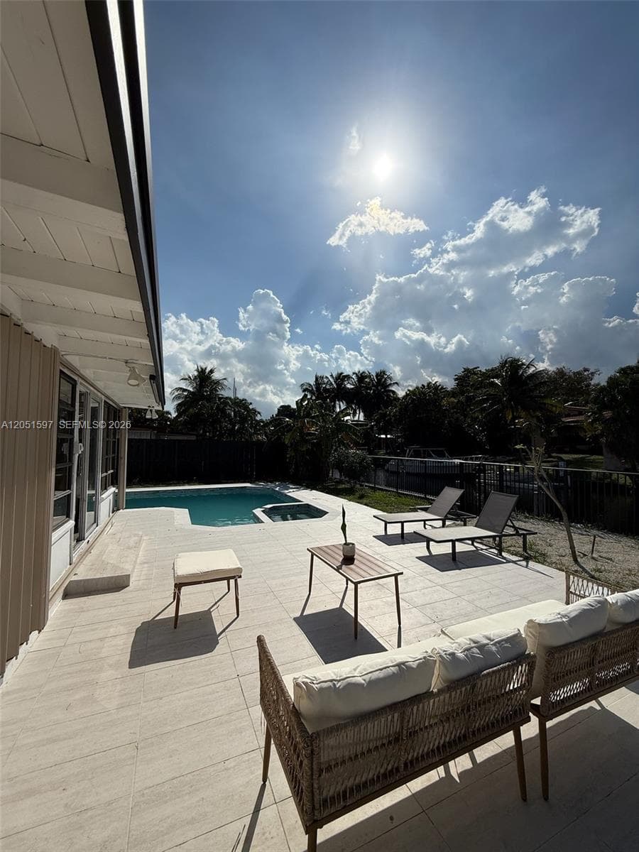 2443 Tortugas Ln photo 5