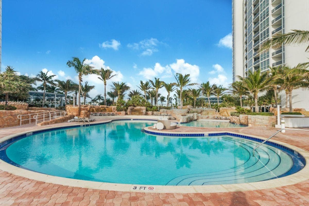18201 Collins Ave 4209A photo 23