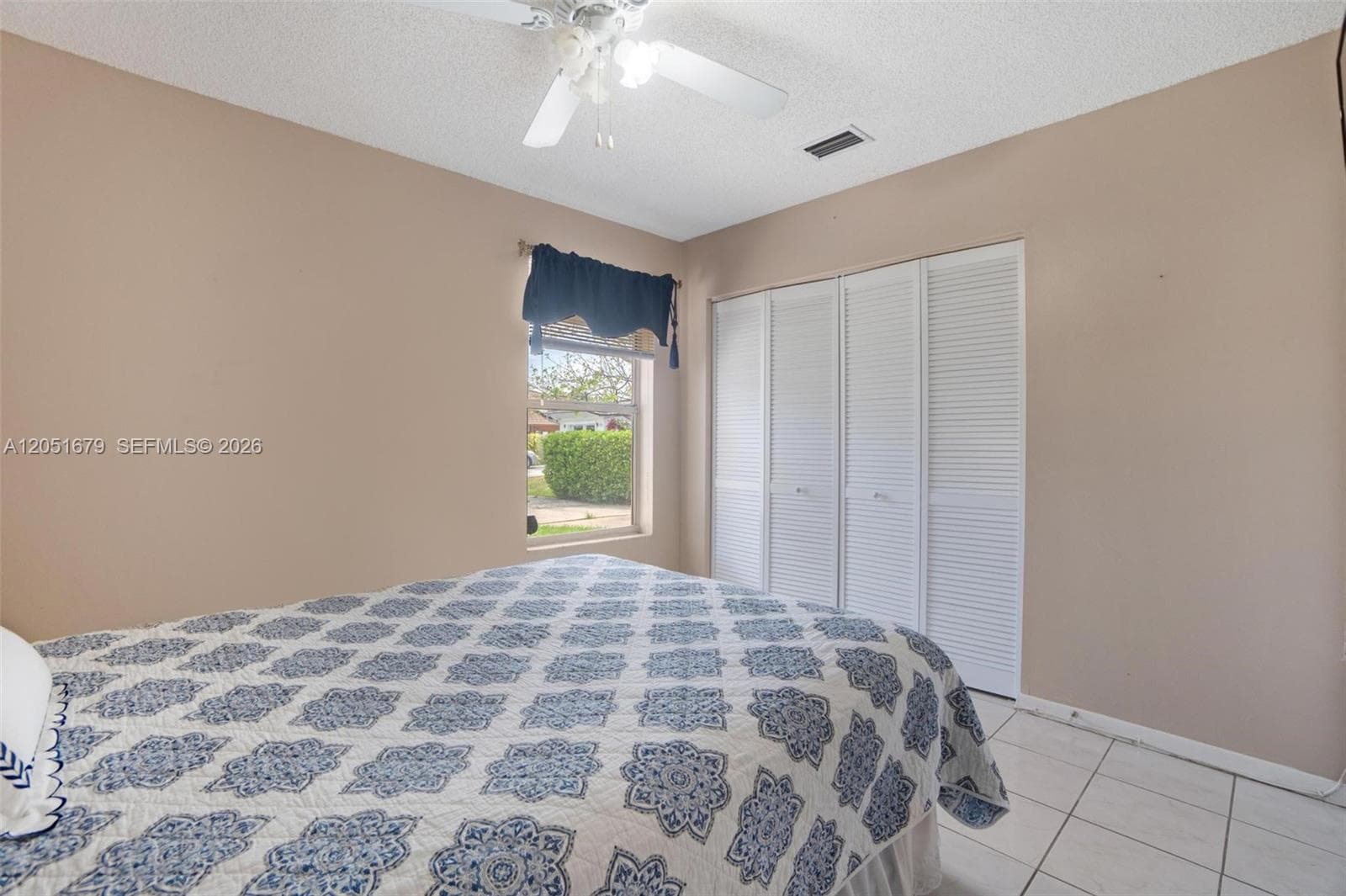 2917 Mckinley St photo 24