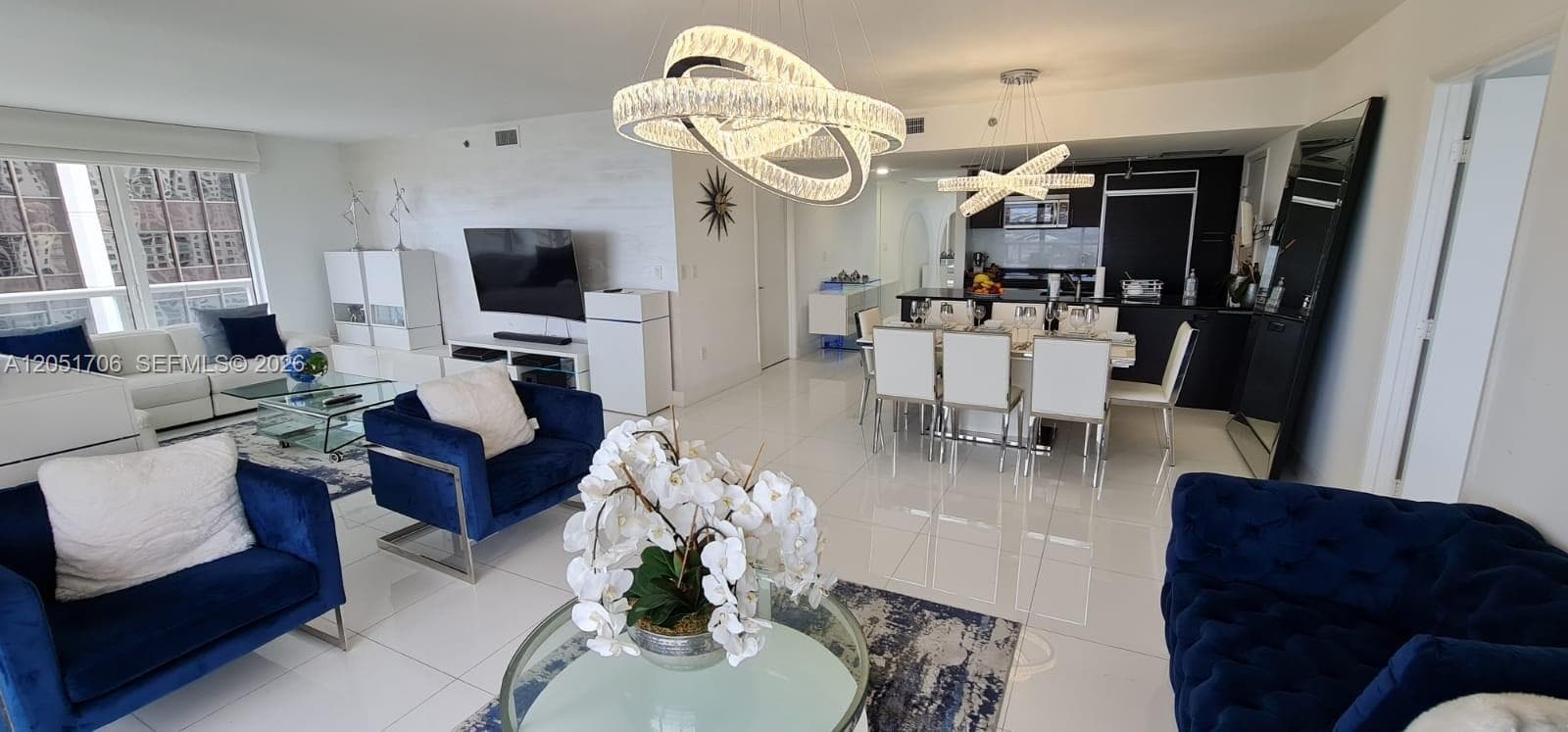 50 Biscayne Blvd 2810 photo 6