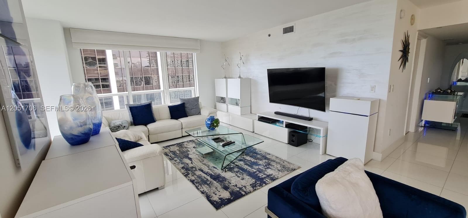 50 Biscayne Blvd 2810 photo 16