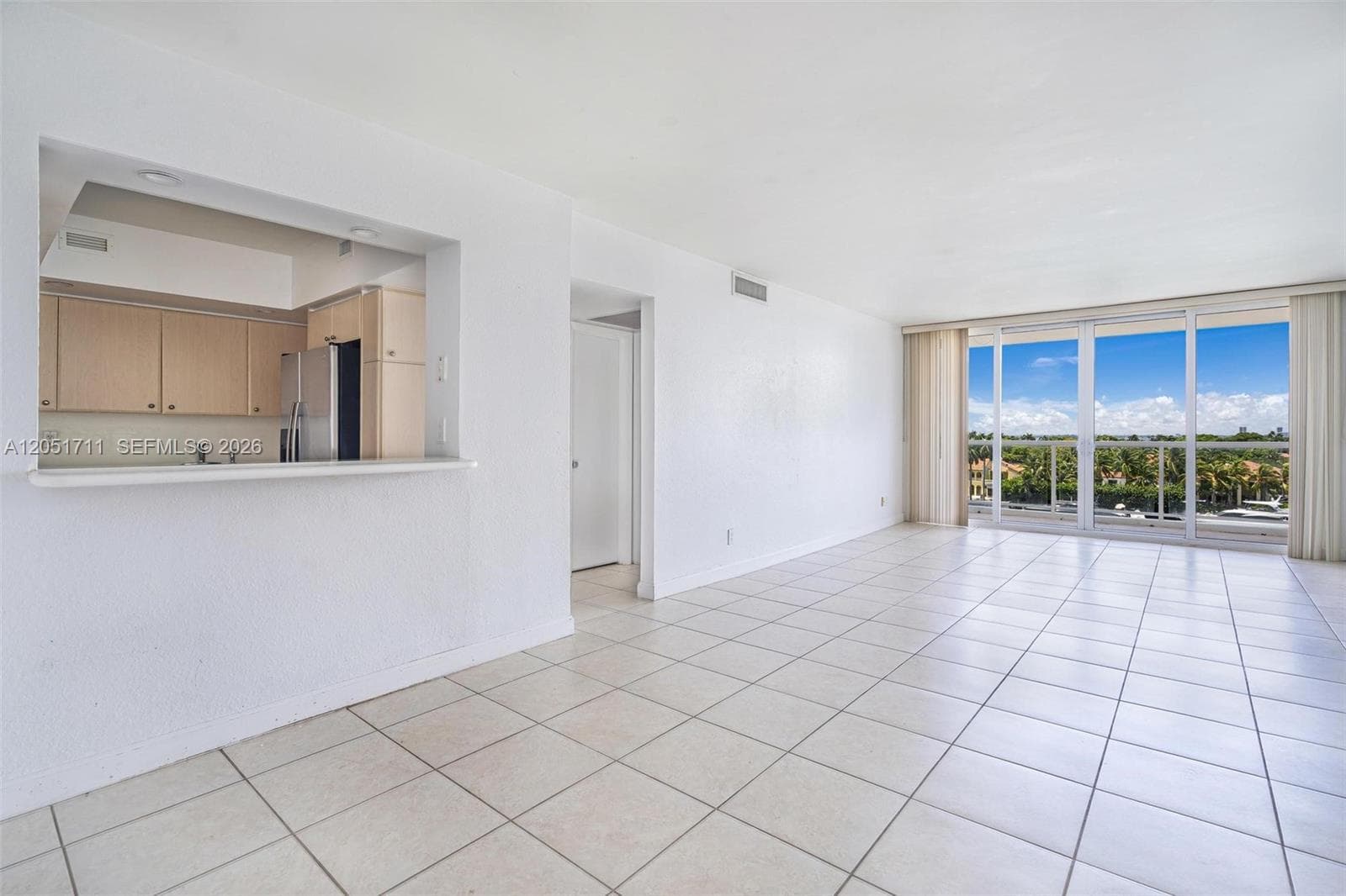 5600 Collins Ave 7J photo 6