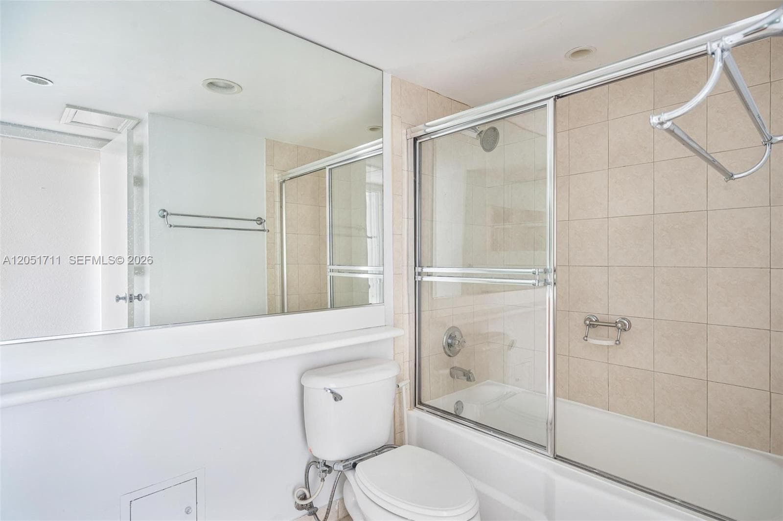5600 Collins Ave 7J photo 17