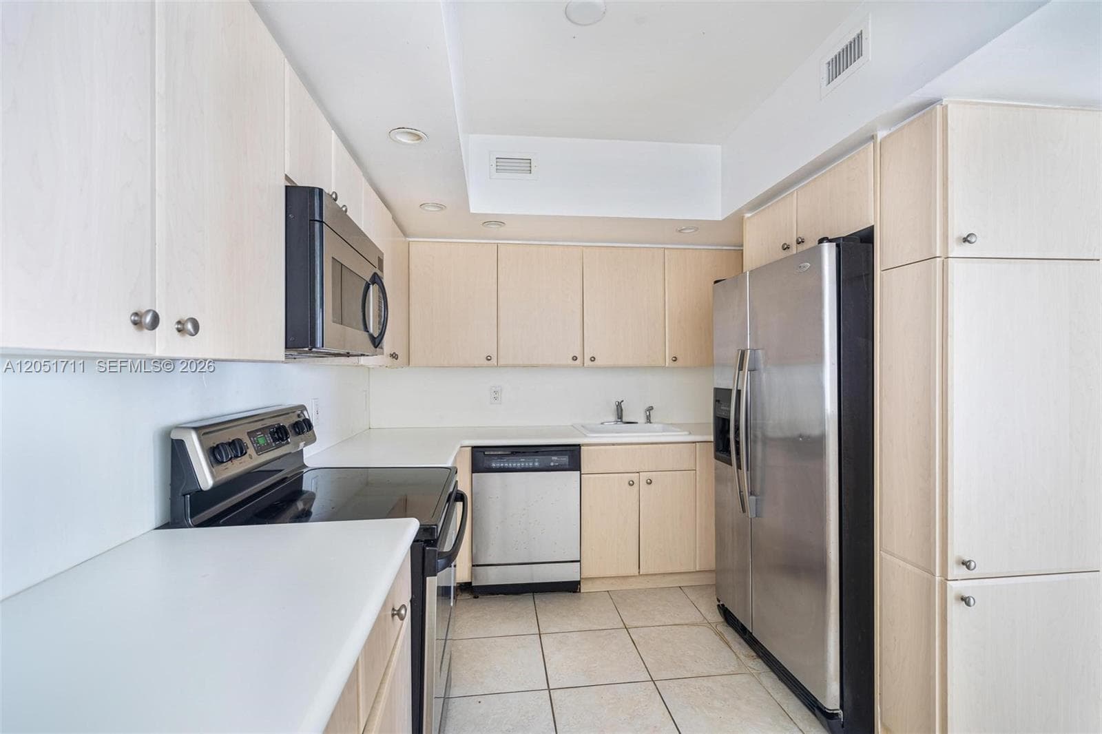 5600 Collins Ave 7J photo 10