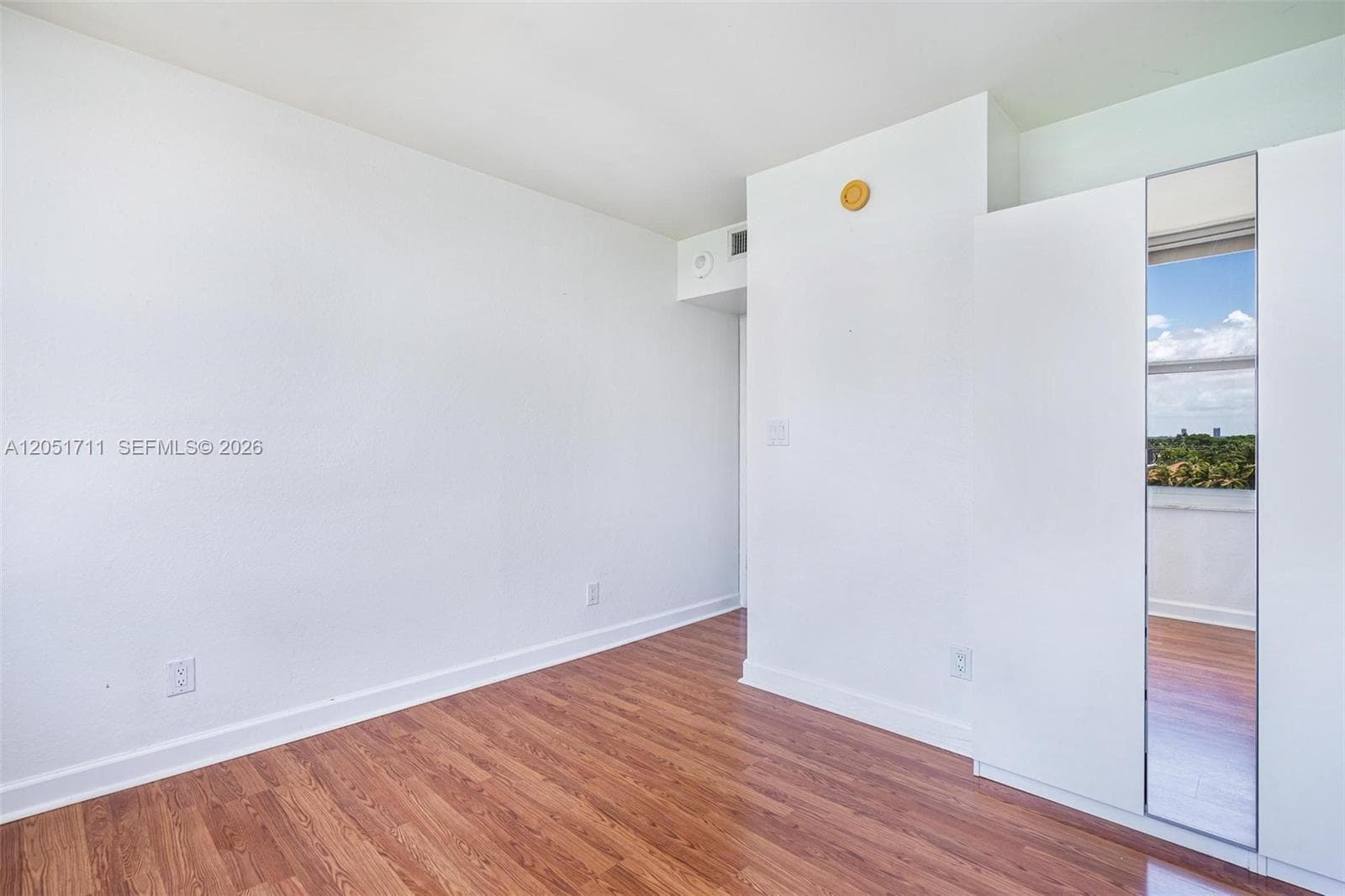 5600 Collins Ave 7J photo 14