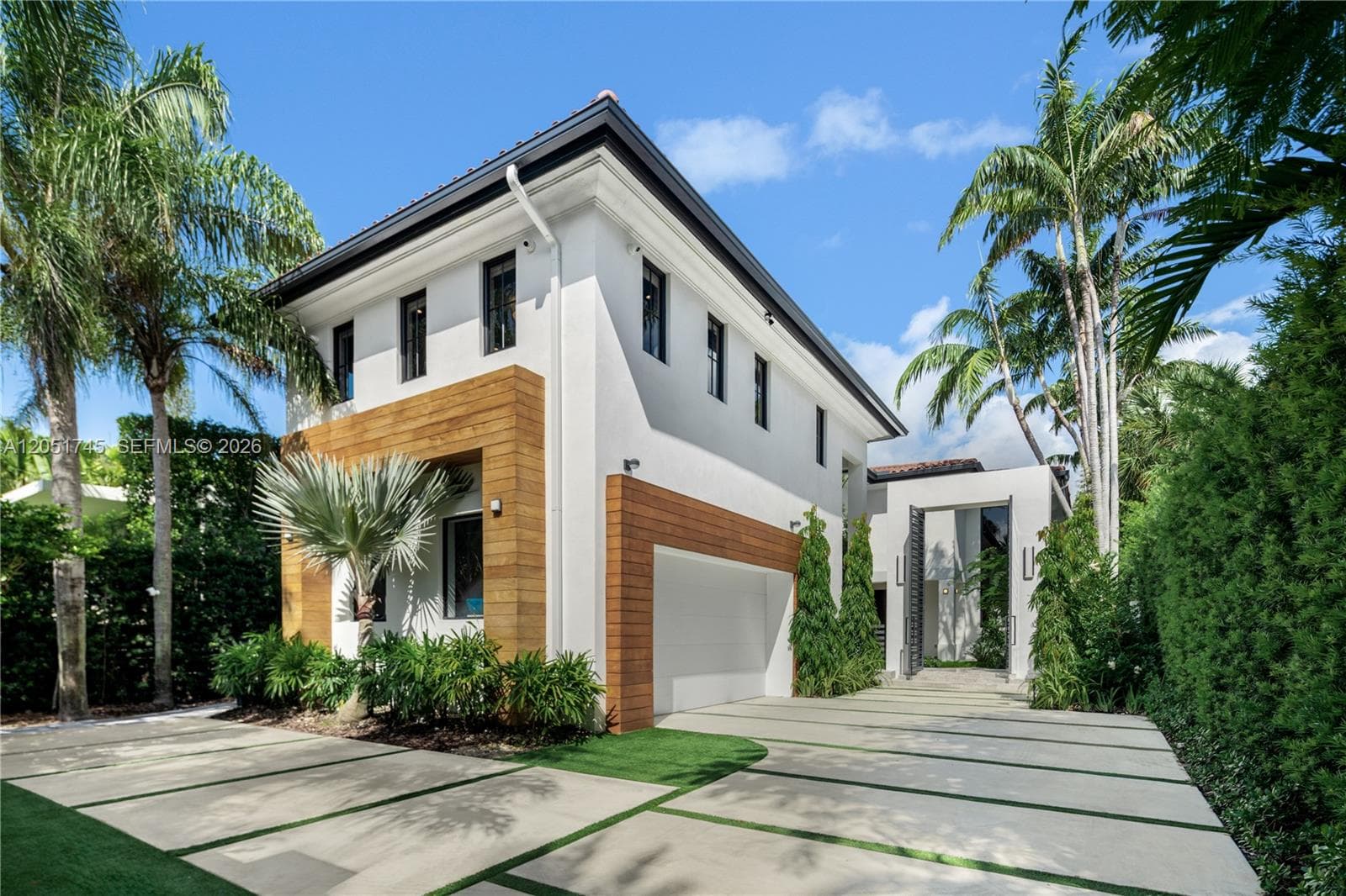 4442 Prairie Ave photo 1