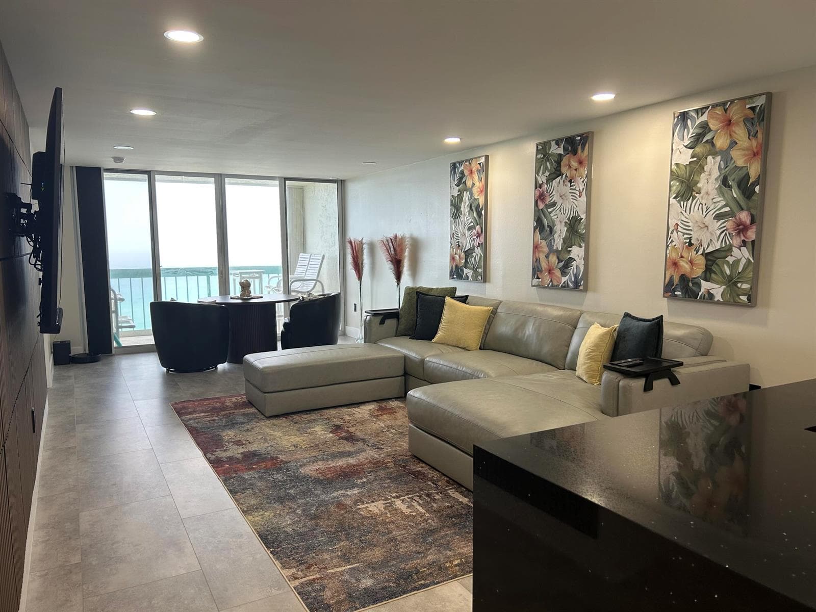 9940 S Ocean Drive 802 photo 5
