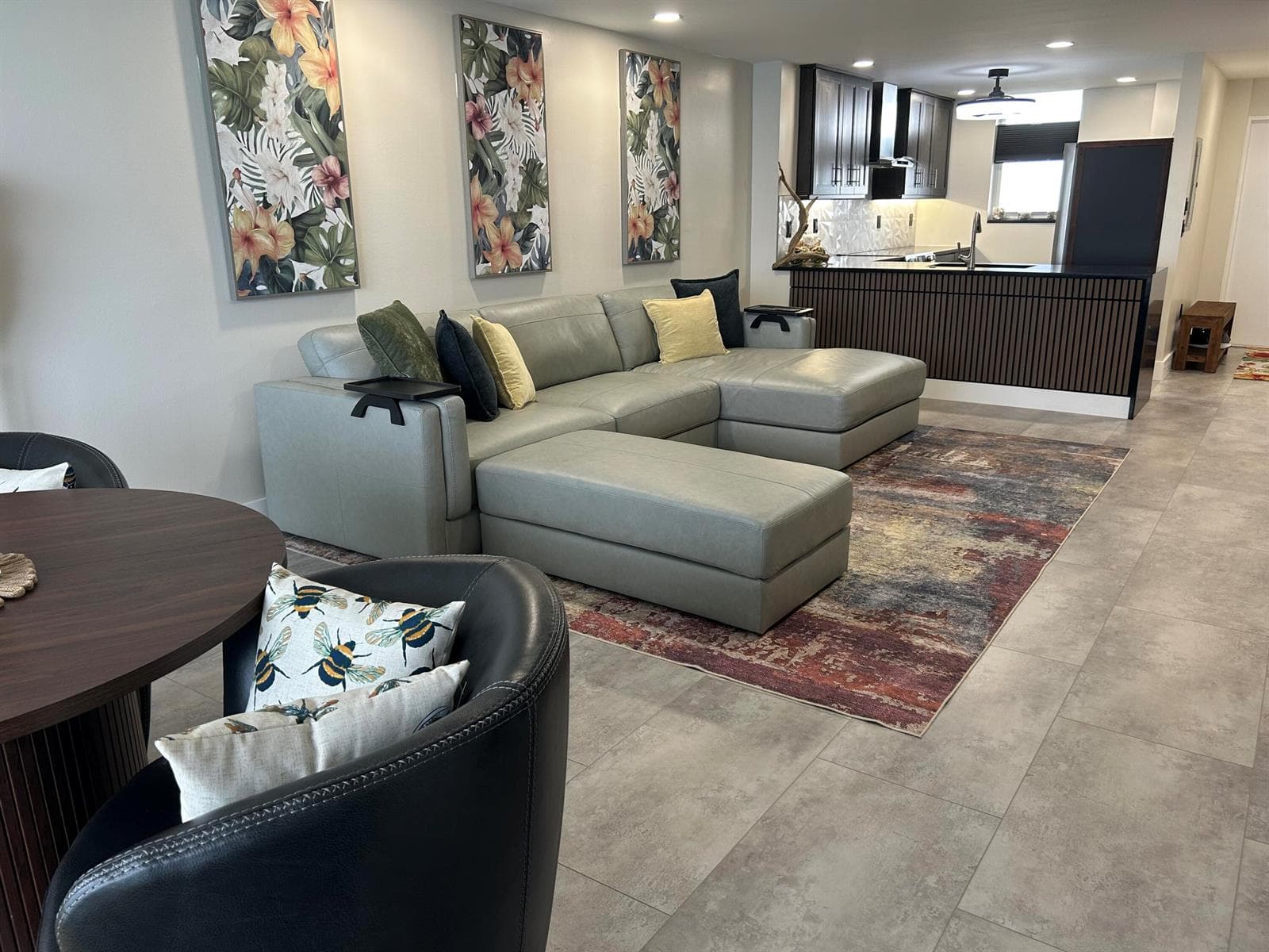 9940 S Ocean Drive 802 photo 4