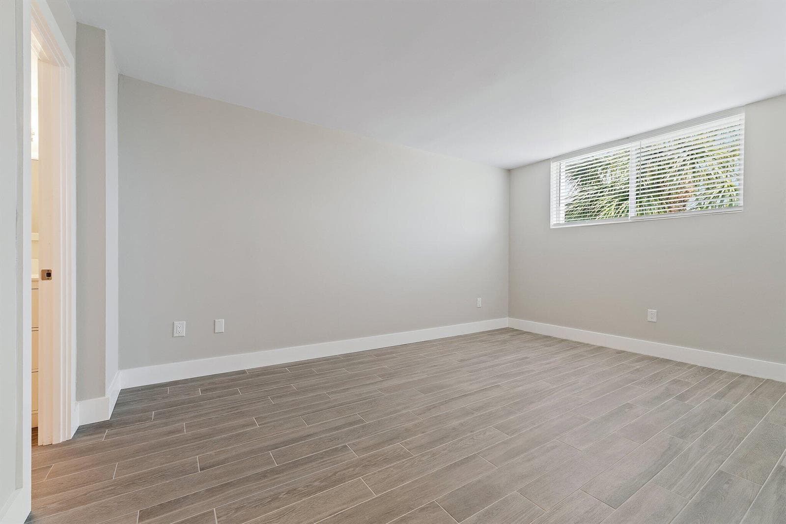 108 Paradise Harbour Boulevard 314 photo 23