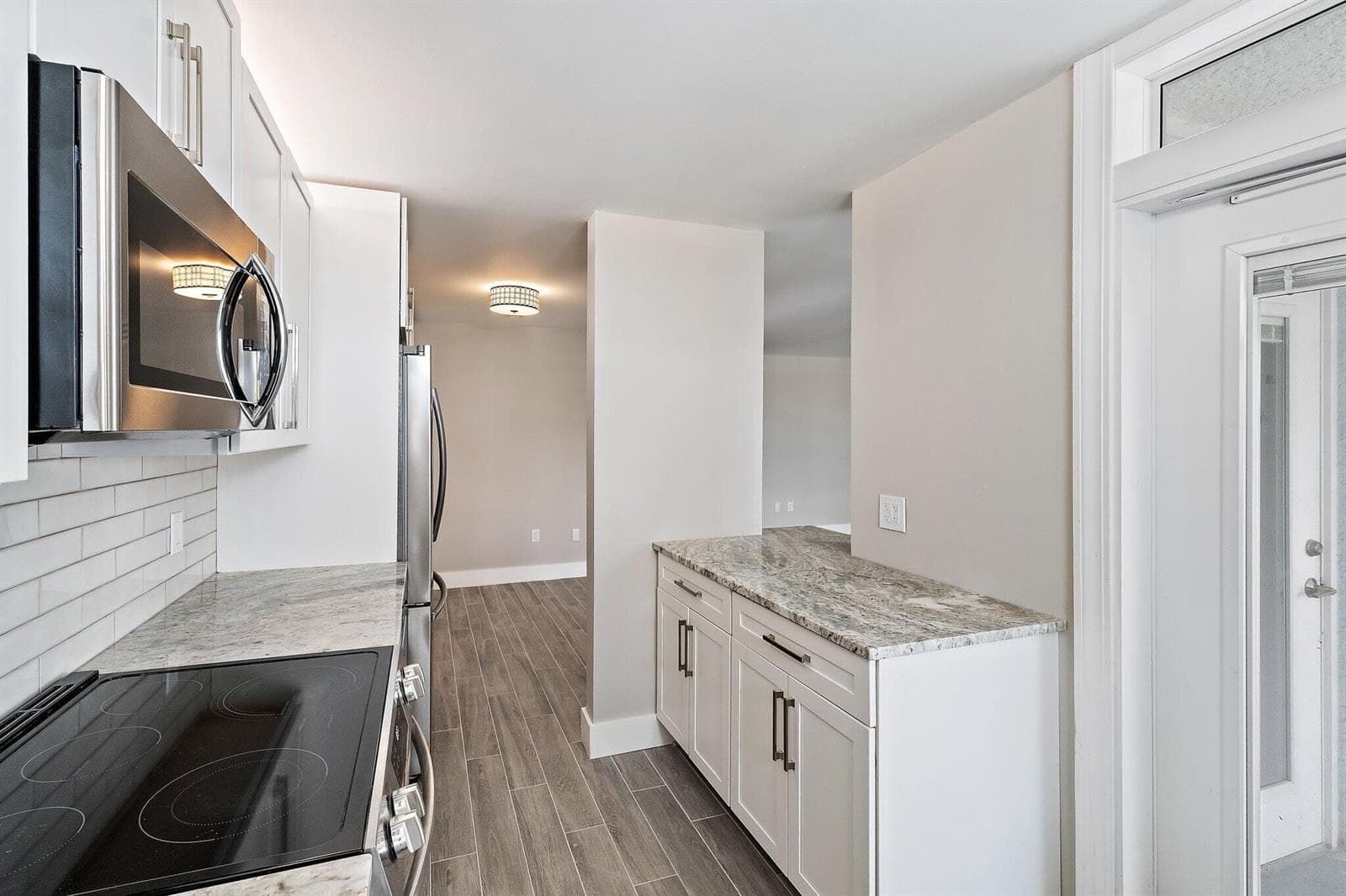108 Paradise Harbour Boulevard 314 photo 16