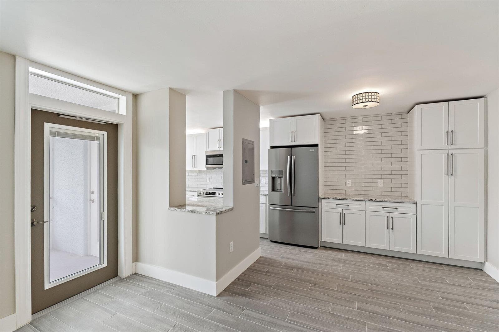 108 Paradise Harbour Boulevard 314 photo 10