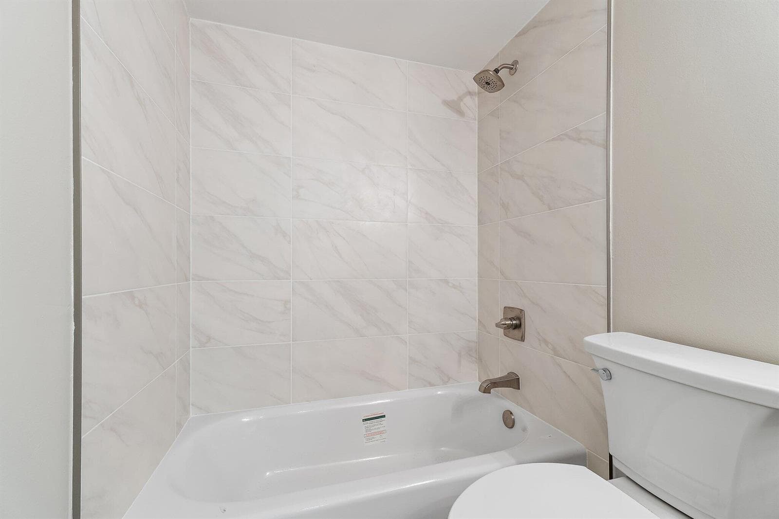 108 Paradise Harbour Boulevard 314 photo 21