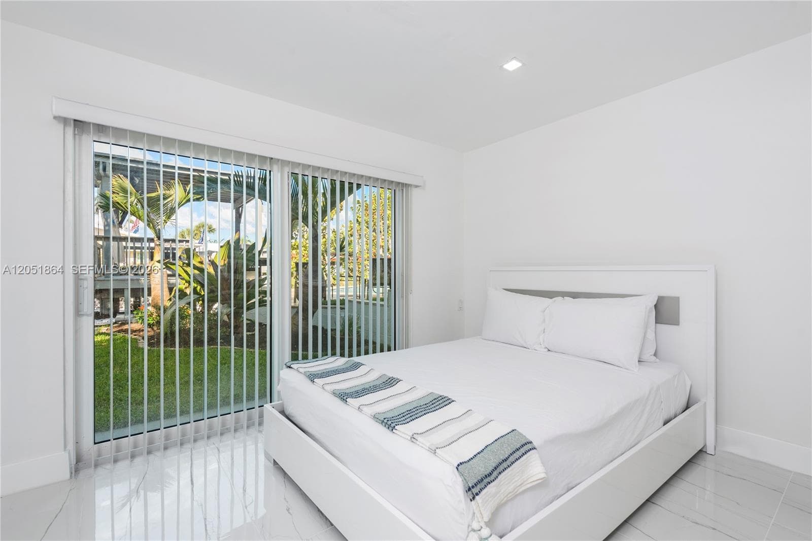 2531 Key Largo Ln photo 17