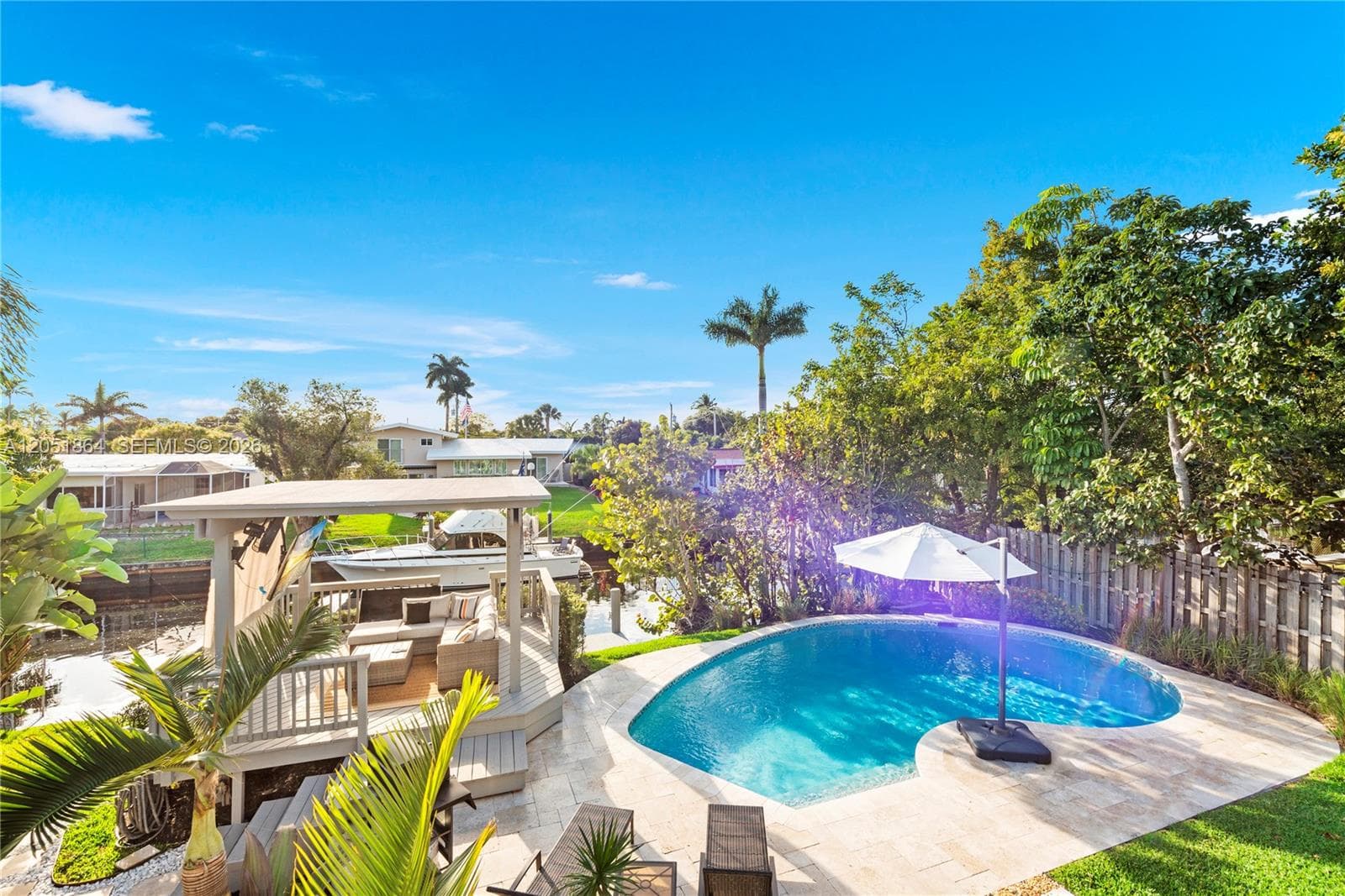 2531 Key Largo Ln photo 3