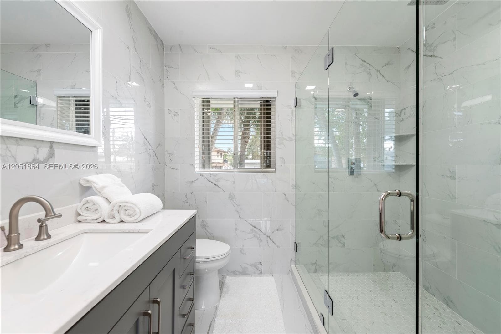 2531 Key Largo Ln photo 9
