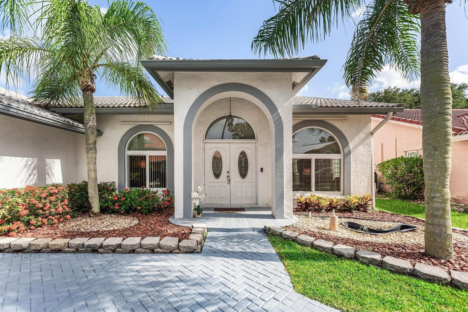 12372 SW 1st Street photo 2