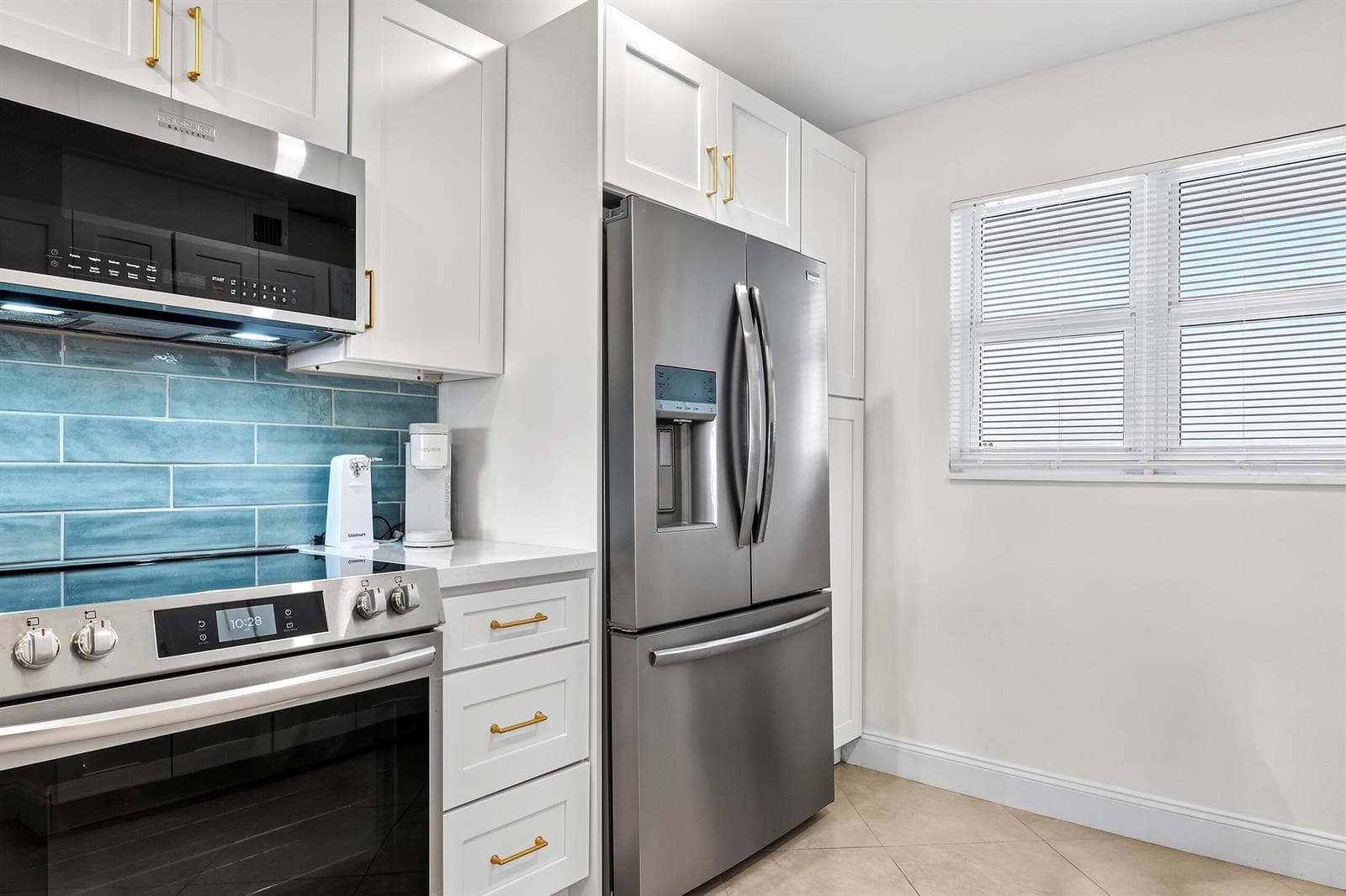 111 N Pompano Beach Boulevard 611 photo 6