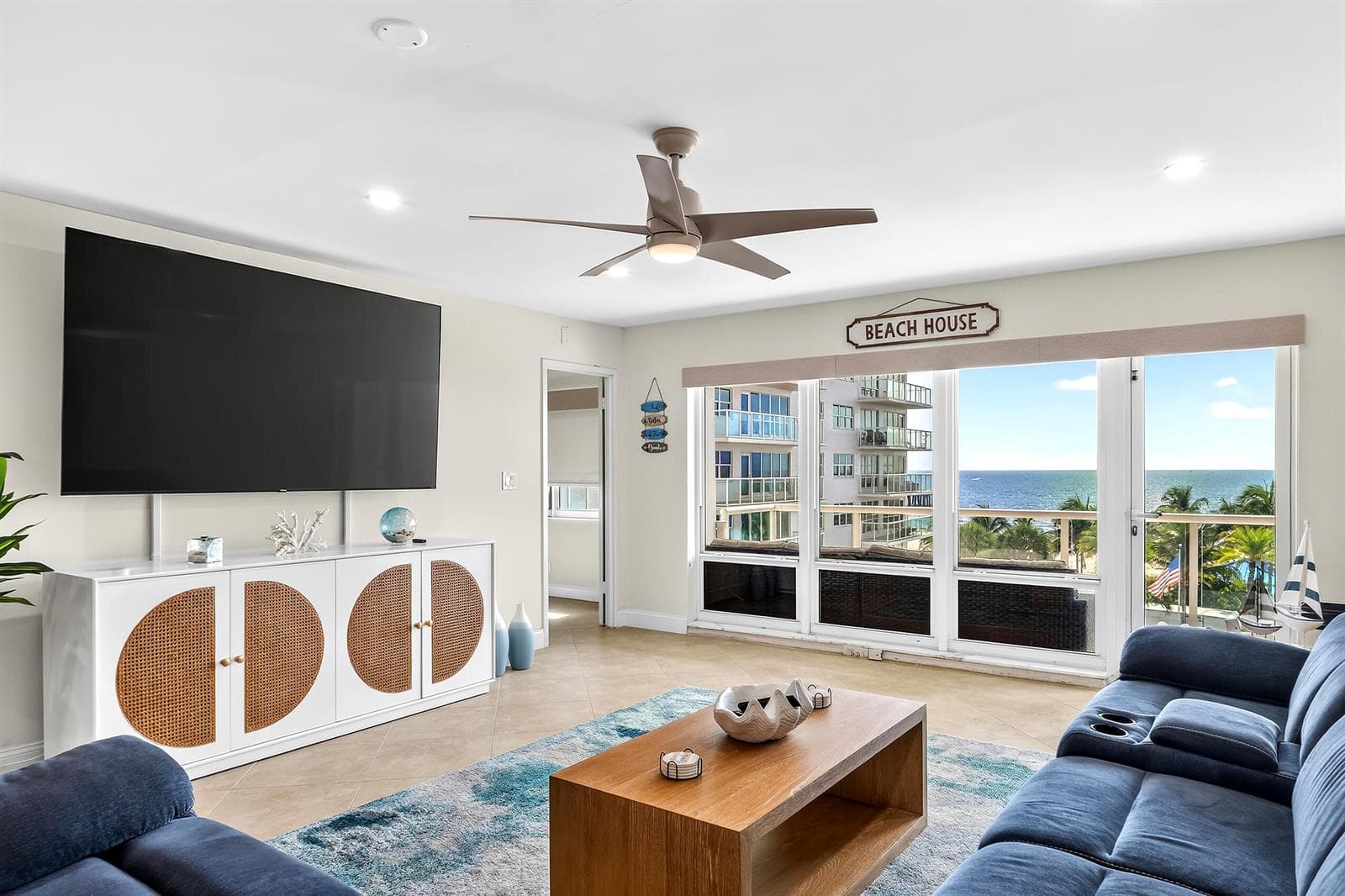 111 N Pompano Beach Boulevard 611 photo 9