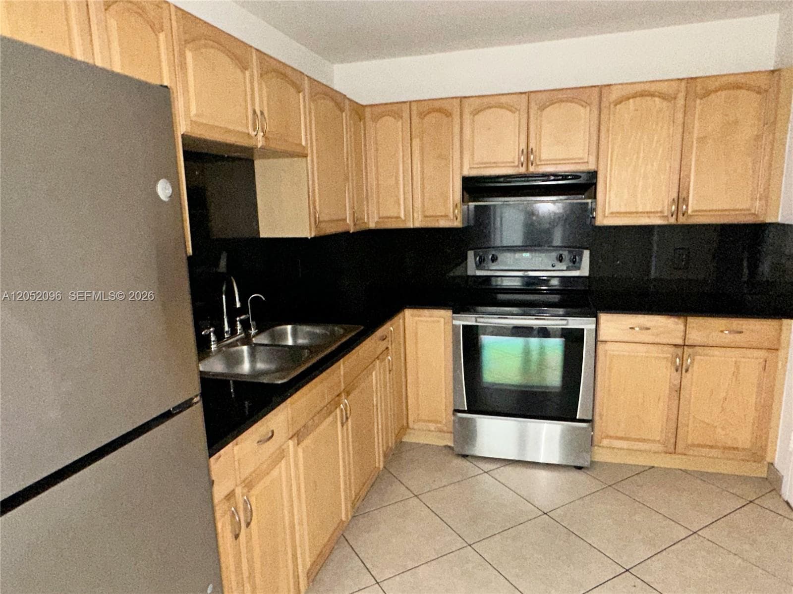 3800 S Ocean Dr 611 photo 7