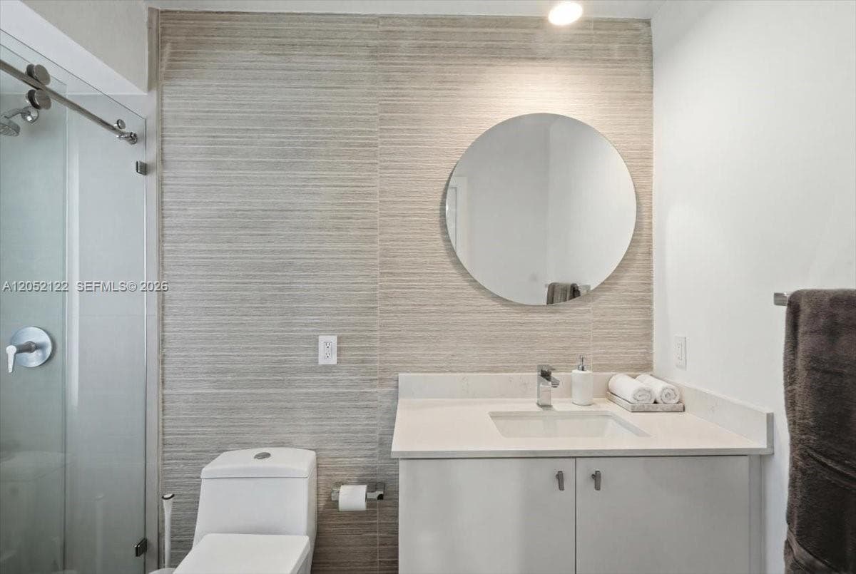 3321 NE 170th St 3321 photo 15