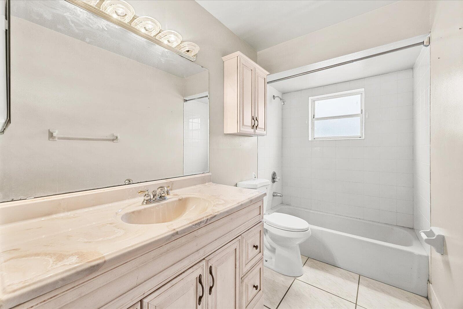 2550 SE Hemsing Street photo 25