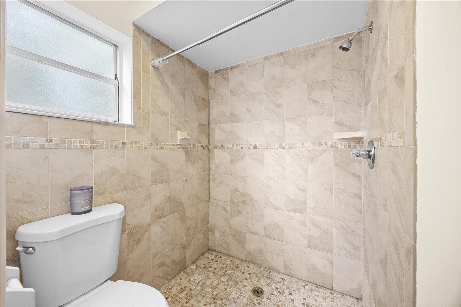 2550 SE Hemsing Street photo 21