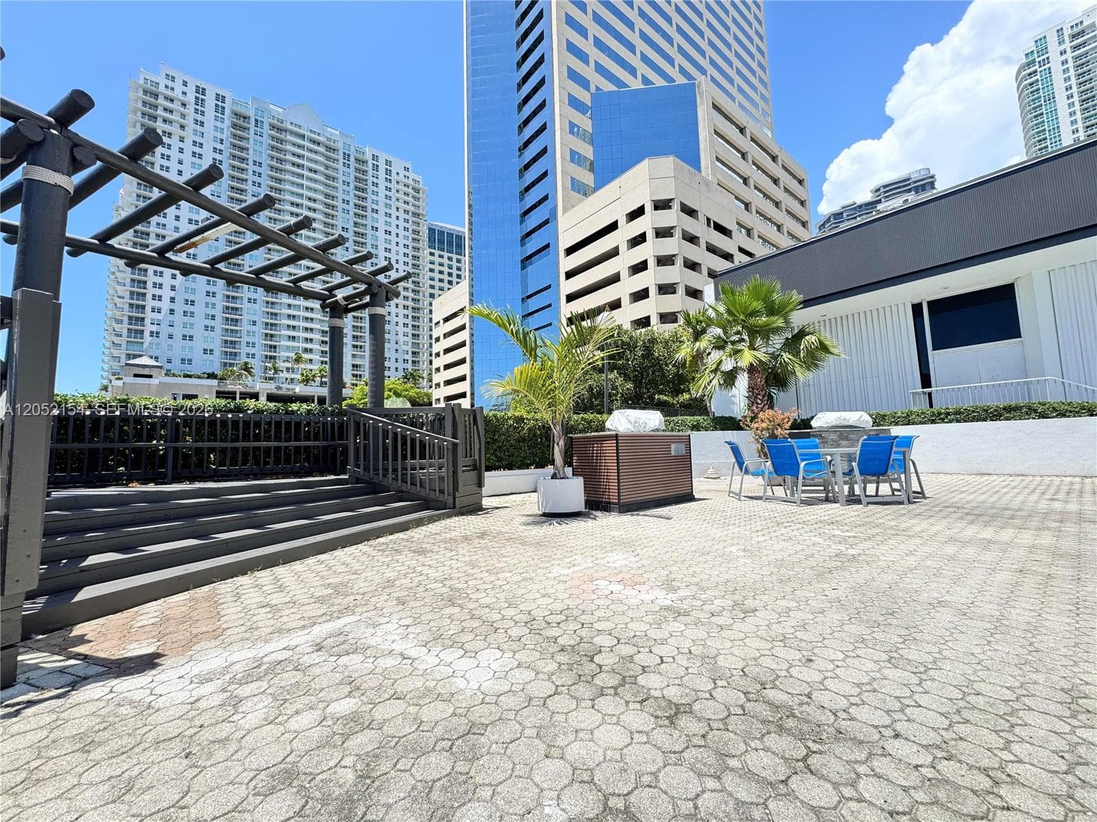 905 Brickell Bay Dr 623 photo 23