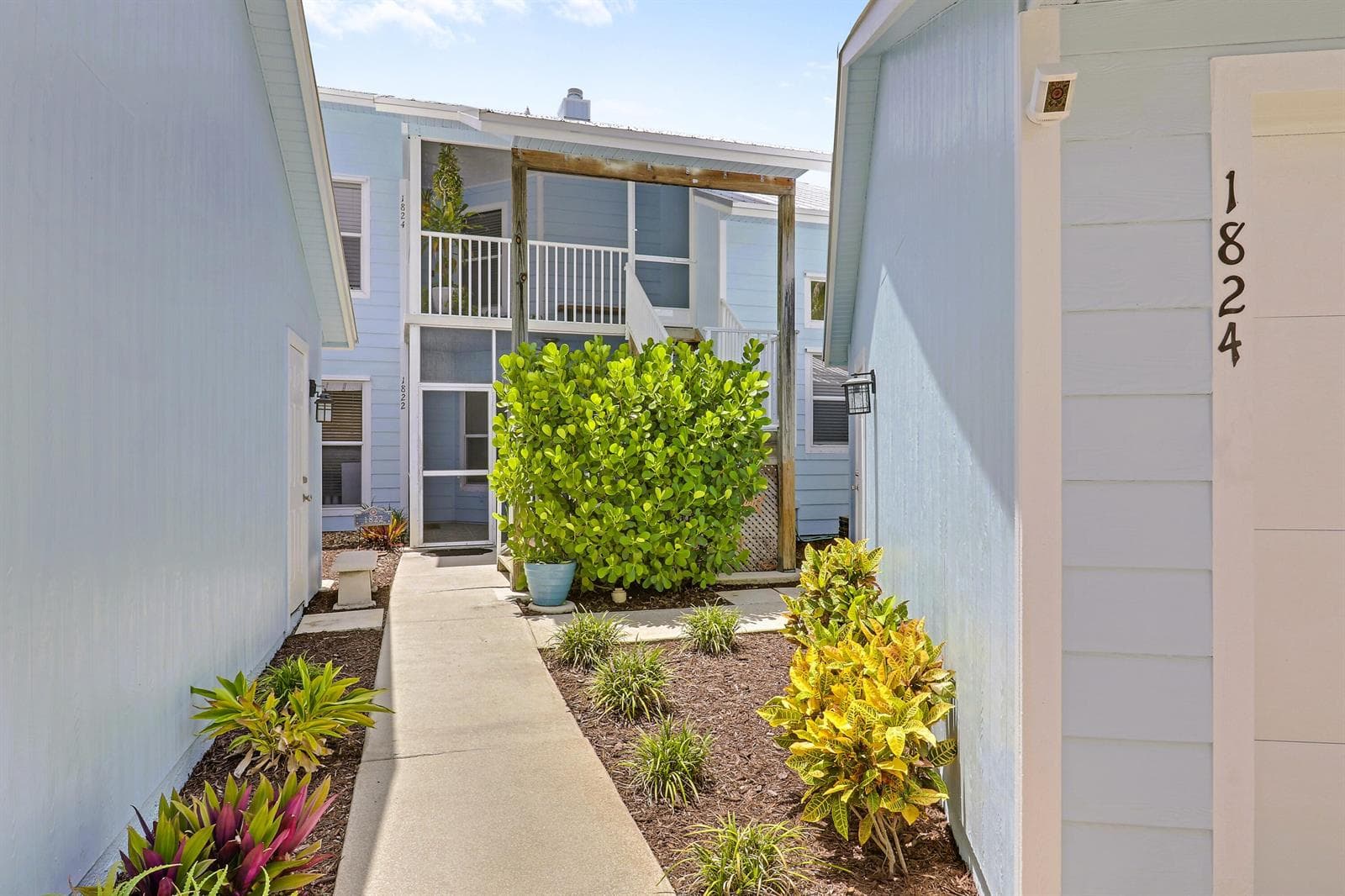 1824 SE Hideaway Circle 1824 photo 3