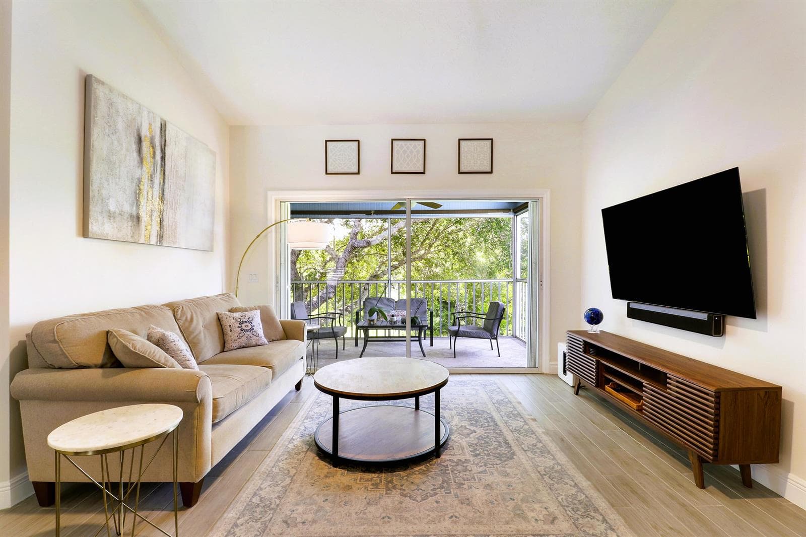 1824 SE Hideaway Circle 1824 photo 1