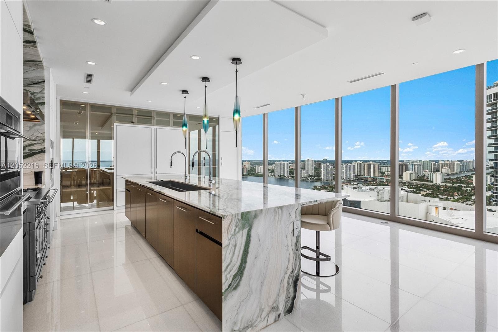 17975 Collins Ave N-3502 photo 10