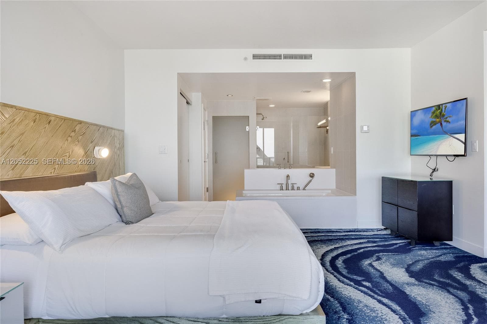 3101 Bayshore Dr 1802 photo 13